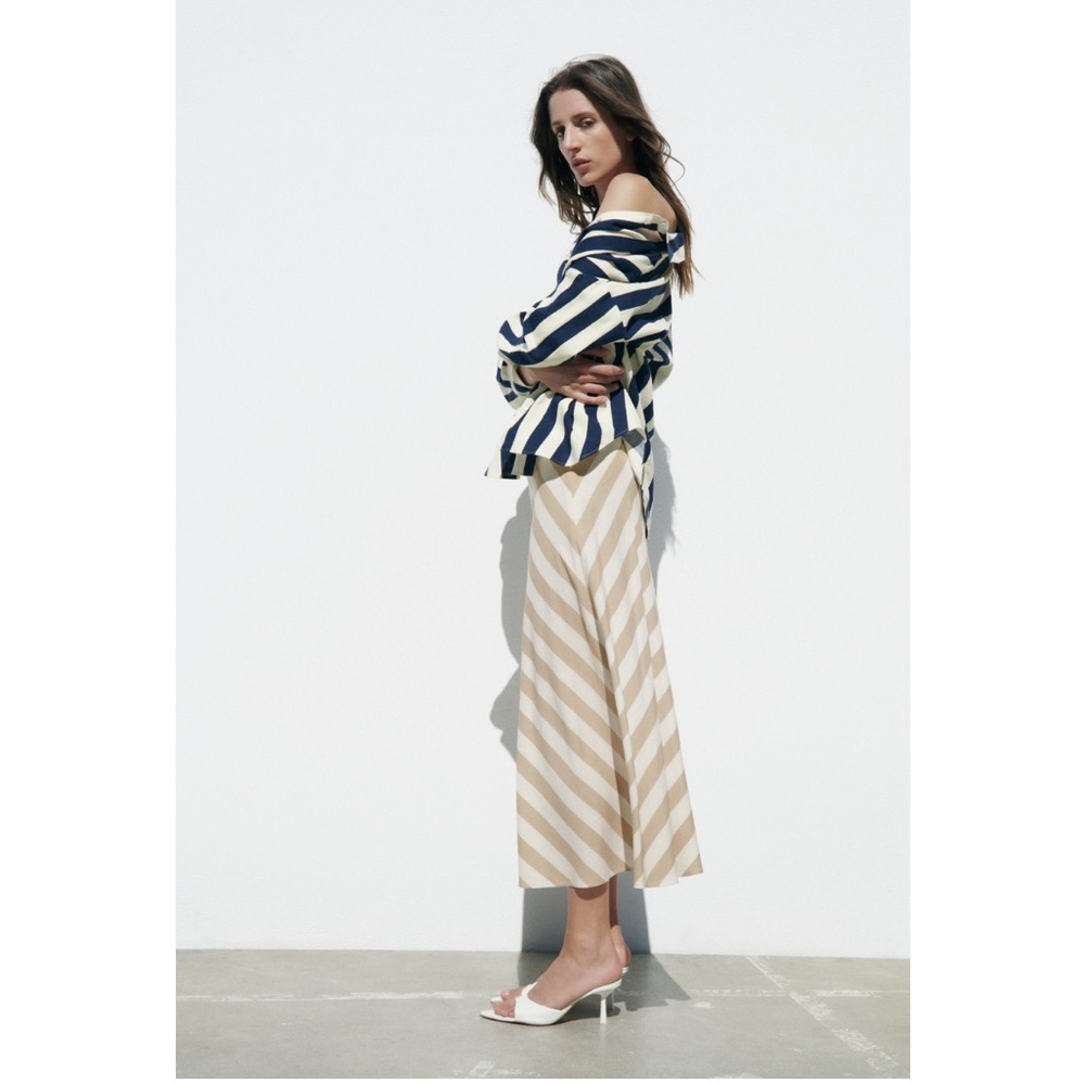 LZara linen blend skirt - Picture 3 of 7